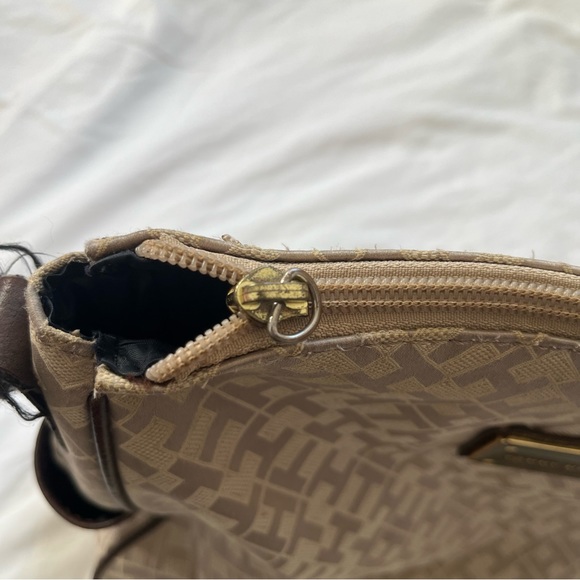 👜 tommy hilfiger bag 👜 - Picture 8 of 9